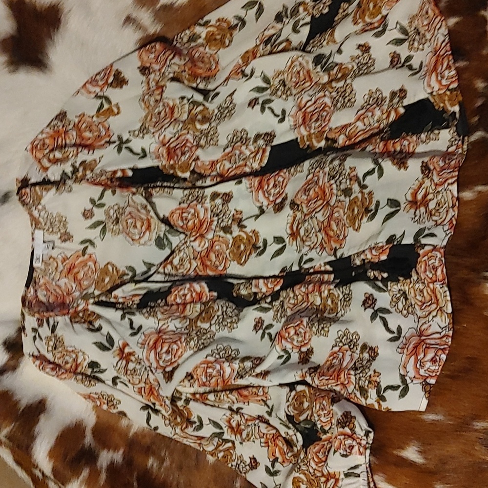 DR2 Floral Blouse